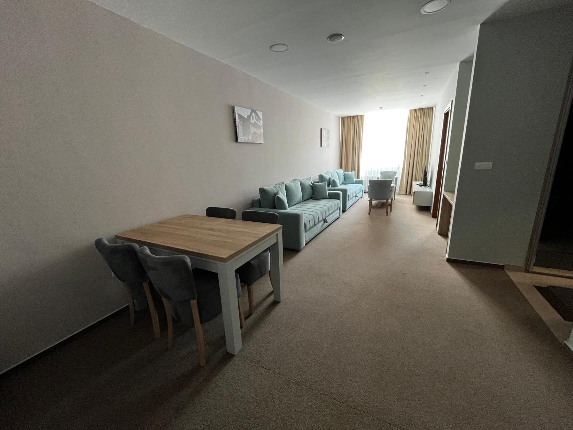 Hotel Iut Travnik Bagian luar foto
